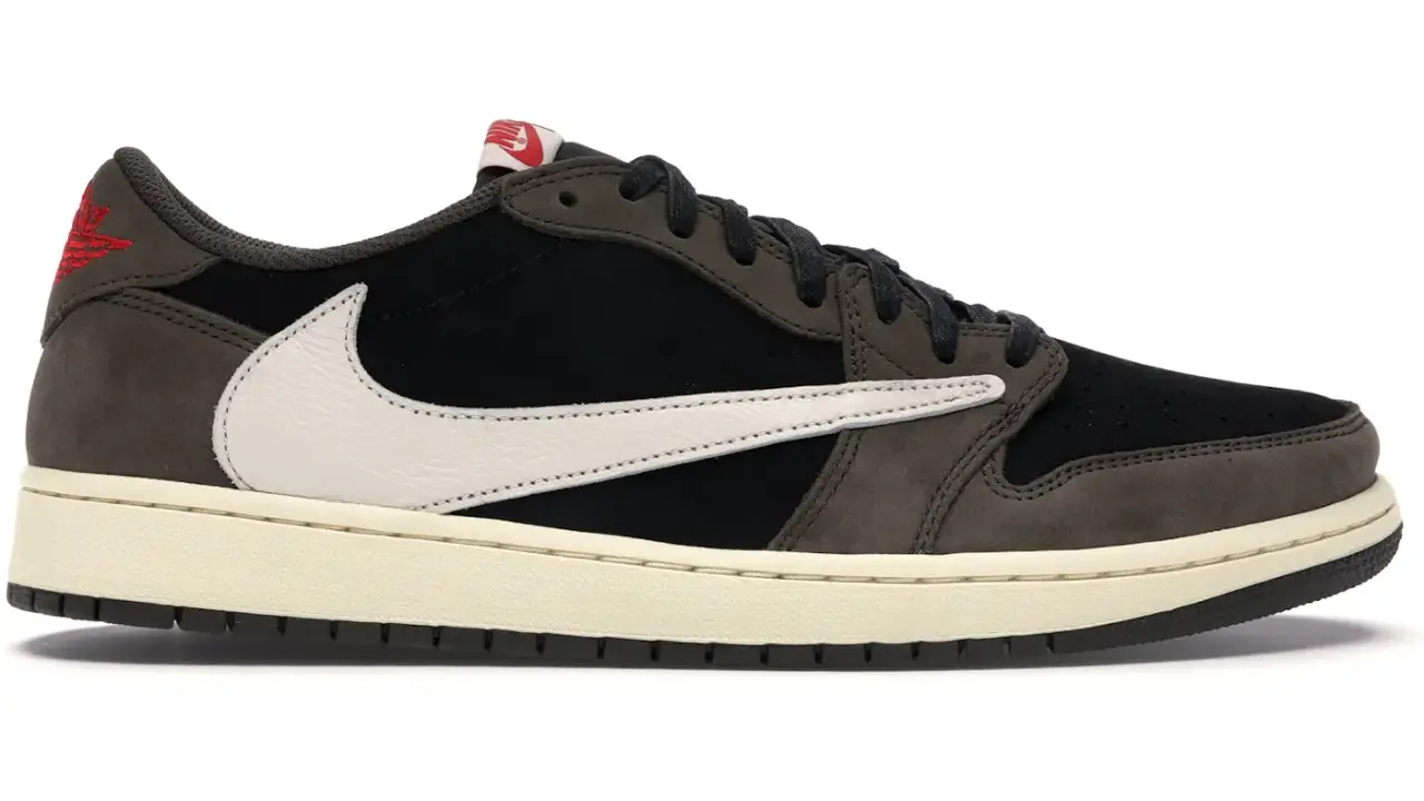 Travis Scott Mocha Sneaker mit weißem Swoosh und cremefarbener Sohle.