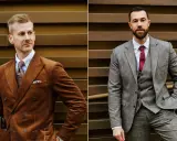 Zwei Männer in eleganten Anzügen. Links ein Mann im braunen Cord-Sakko mit breitem Anzug Revers, rechts ein Mann im grauen Tweed-Anzug mit Weste.