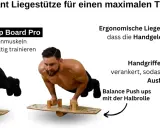 Mann macht Diamant Liegestütze auf einem Trainingsbrett für maximale Trizeps-Kraft. Ergonomische Griffe sorgen für Stabilität.