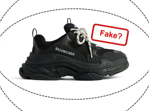 Schwarzer Balenciaga Schuh mit Schnürsenkeln und dem Schriftzug "BALENCIAGA". Ein rotes Schild fragt: "Fake?". So kannst du balenciaga schuhe fake erkennen.
